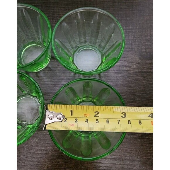 Vintage Green Depression Glass Uranium Set of 4 Small Jello Custard Cups - Picture 5 of 8